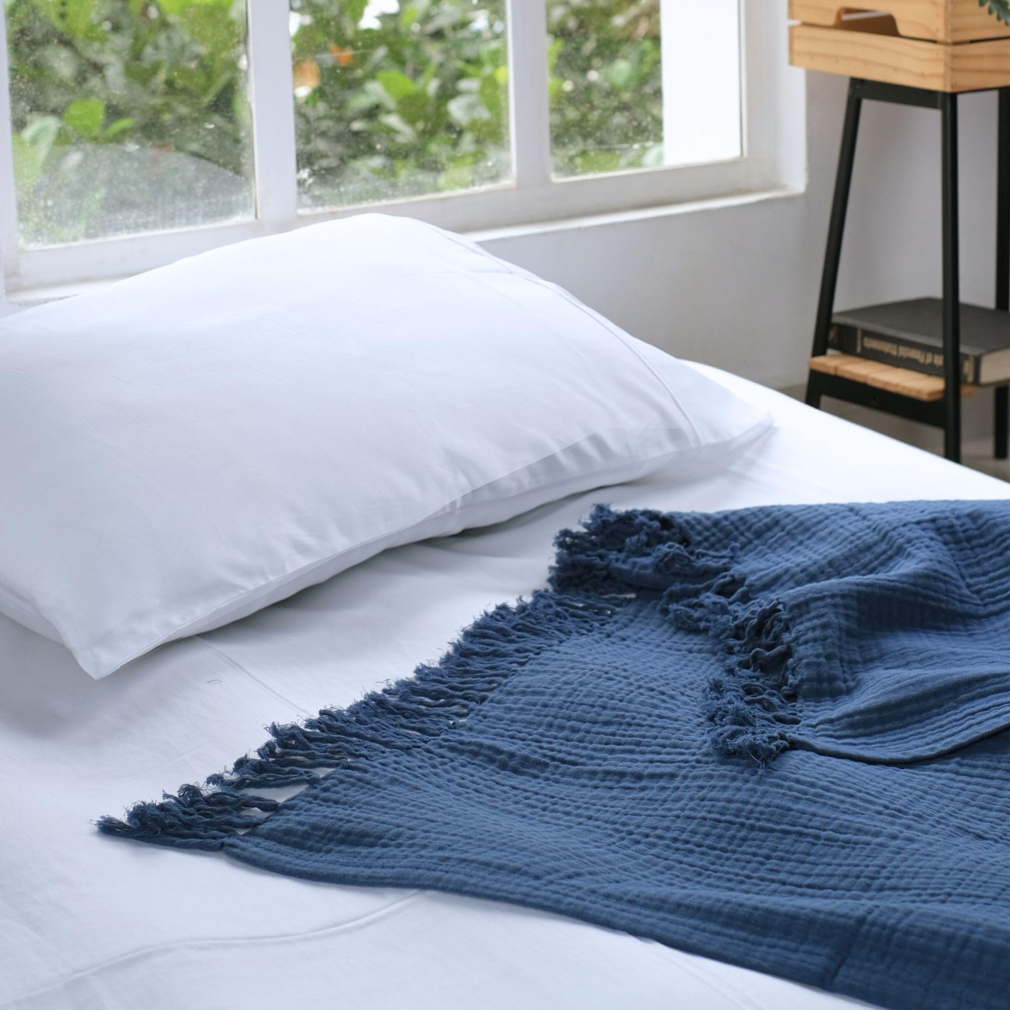 Salt Earth 100% Cotton Muslin Blanket, Gauze Blanket 55"X75" Twin, 6 Layered for Couch, Bed, Living Room, Home, Lightweight & All Season Blankets & Throws, Easy wash, Skin Friendly (Dress Blue/Print)