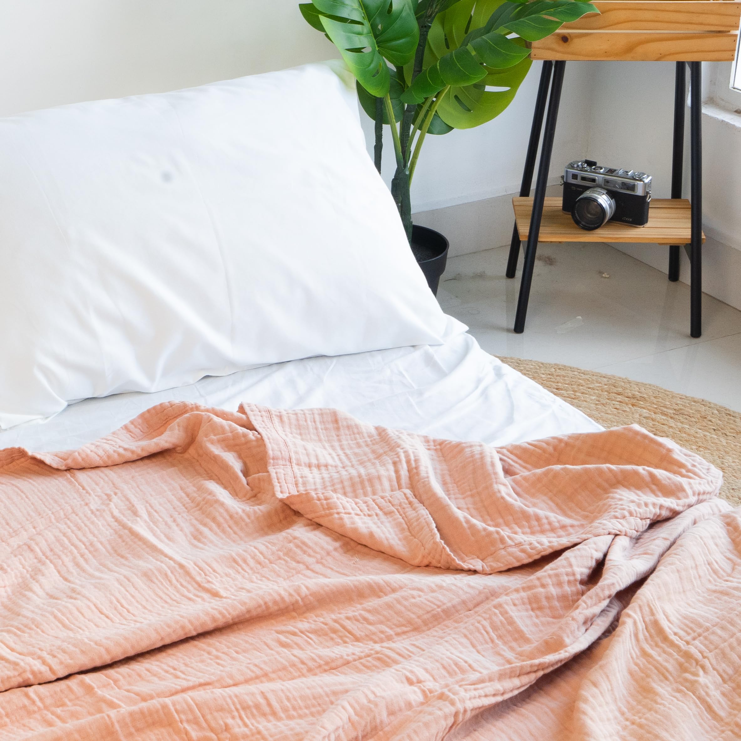 Salt Earth 100% Cotton Muslin Blanket, Gauze Blanket 55"X75" Twin, 6 Layered for Couch, Bed, Living Room, Home, Lightweight & All Season Blankets & Throws, Easy wash, Skin Friendly (Dress Blue/Print)