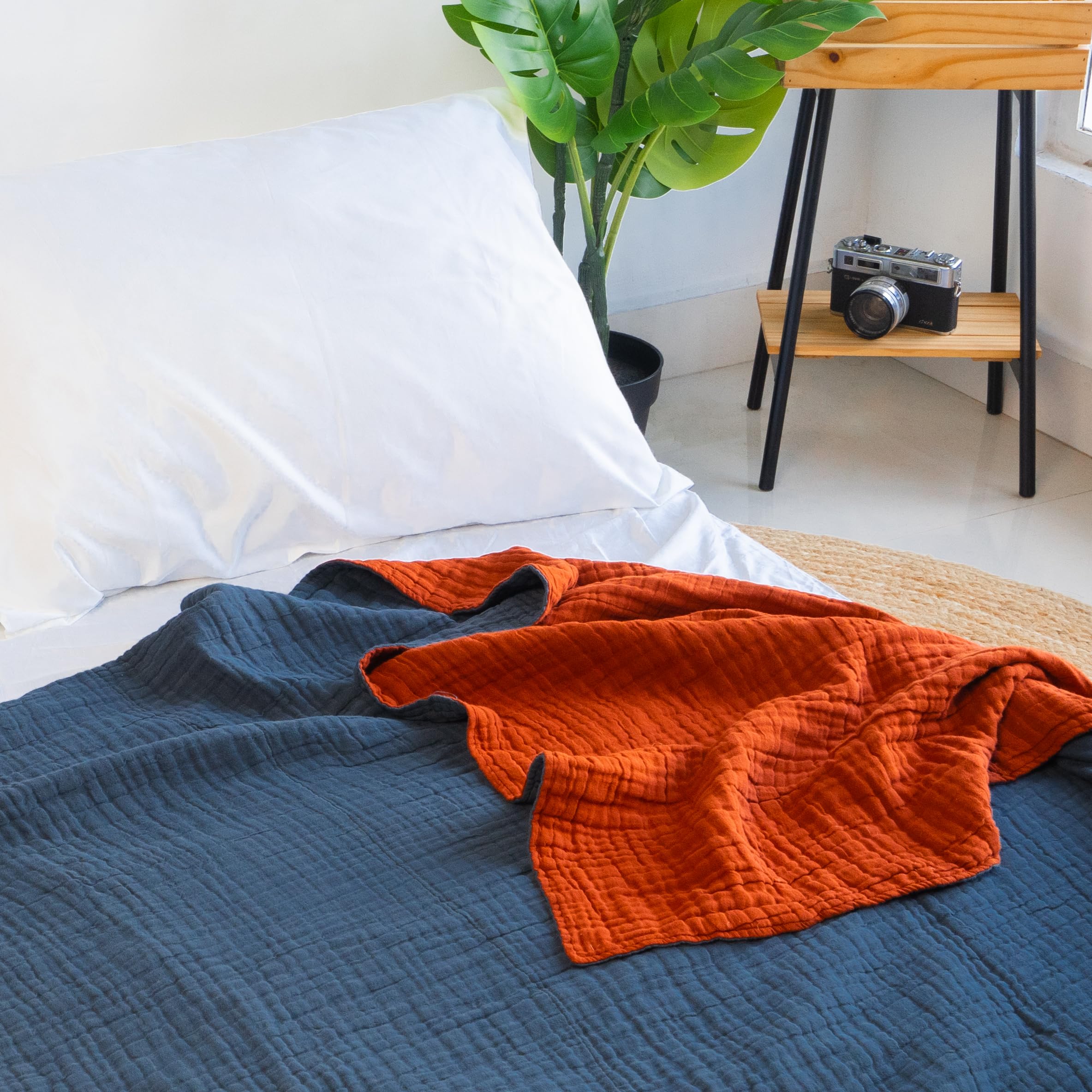 Salt Earth 100% Cotton Muslin Blanket, Gauze Blanket 55"X75" Twin, 6 Layered for Couch, Bed, Living Room, Home, Lightweight & All Season Blankets & Throws, Easy wash, Skin Friendly (Dress Blue/Print)